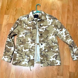 Love Tree Desert Camo Utility Jacket Tan Desert Camo - Medium